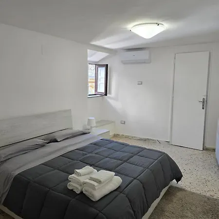 Konukevi Mak House 3*