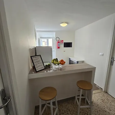 Guest house Mak House